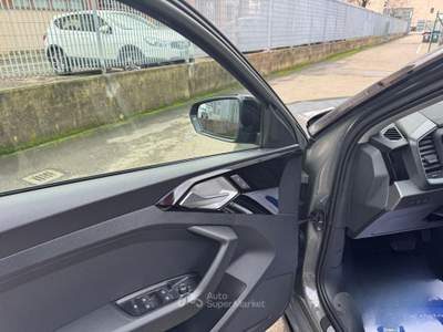 Audi A1 SPB 30 TFSI S tronic Identity Black KM.0 usata Modena