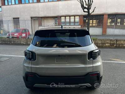 Jeep Avenger 100 CV Summit + Tetto usata Modena