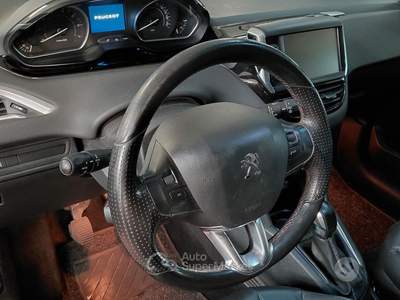 Peugeot 208 3 porte Allure usata Torino