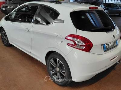 Peugeot 208 3 porte Allure usata Torino