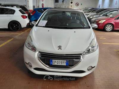 Peugeot 208 3 porte Allure usata Torino