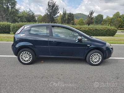 Fiat Punto EVO BENZ/METANO- EURO 6- OK NEOPATENTAT usata Brescia