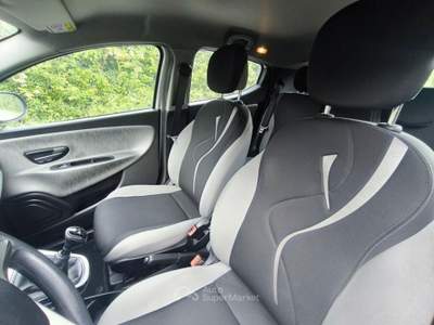 Lancia Ypsilon 1,3 MJT PLATINUM 95CV- OK NEOPATENT usata Brescia