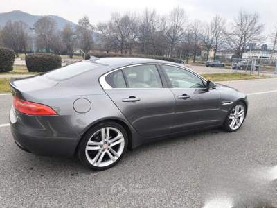 Jaguar XE 2,0 180CV- AUTOMATICA-EURO 6- MOTORE NUO usata Brescia