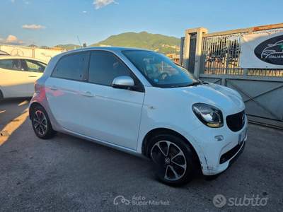 Smart ForFour IMPIANTO GPL usata Pompei
