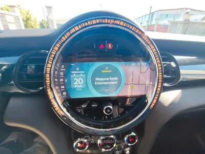 MINI Clubman 3 Porte Cooper Essential 1.5 Twin Power Turbo usata Asti