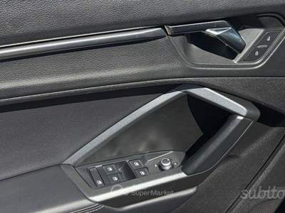 Audi Q3 SPB S line edition 2.0 TDI 150CV s-tr... usata Partinico