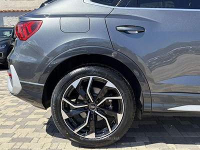 Audi Q3 SPB S line edition 2.0 TDI 150CV s-tr... usata Partinico
