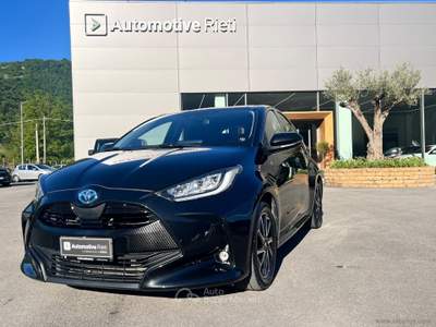 Toyota Yaris Yaris 1.5 Hybrid 5p. Trend Nero usata RIETI