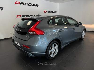 Volvo V40 GEARTRONIC AUTOMATICO UNIPROP. KM CER usata Villa Carcina