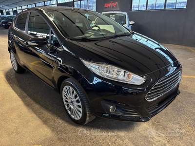 Ford Fiesta 5p Titanium NEOPATENTATO usata Sommacampagna