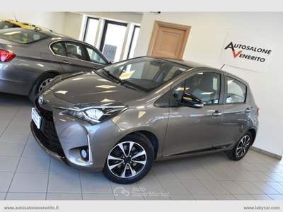 Toyota Yaris Yaris 1.5 Hybrid 5p. Active Grigio usata San Michele Salentino
