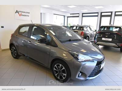Toyota Yaris Yaris 1.5 Hybrid 5p. Active Grigio usata San Michele Salentino