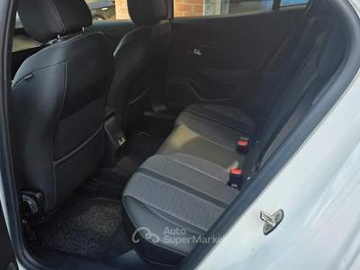 Peugeot 2008 S&S Active Pack usata Torino