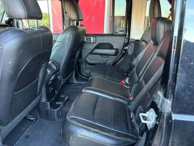 Jeep Wrangler Unlimited 2.2 Mjt II Sahara usata San Ginesio