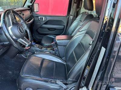 Jeep Wrangler Unlimited 2.2 Mjt II Sahara usata San Ginesio