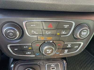 Jeep Compass II aut. 4WD Limited usata San Ginesio