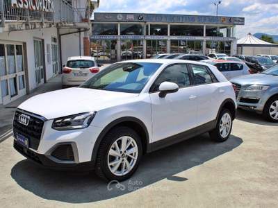 Audi Q2 35 TDI quattro S tronic Business Bianco usata Padula