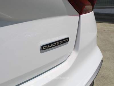 Audi Q2 35 TDI quattro S tronic Business Bianco usata Padula