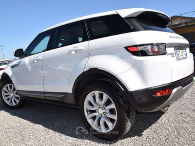 Land Rover Range Rover Evoque 2.2 TD4 5p. Pure Bianco usata Montalto di Castro