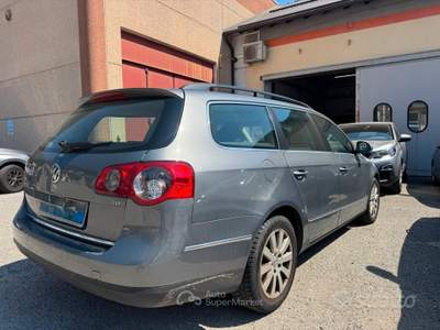 Volkswagen Passat /105CV Comfortline usata Omegna