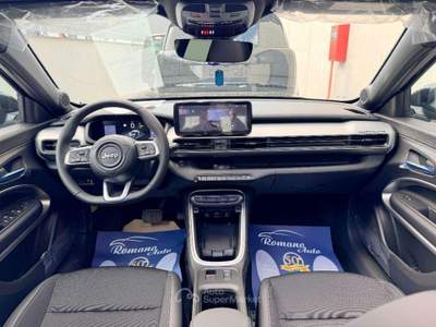 Jeep Avenger 1.2 Turbo 110 CV MHEV Summit Grigio usata Sant'Anastasia