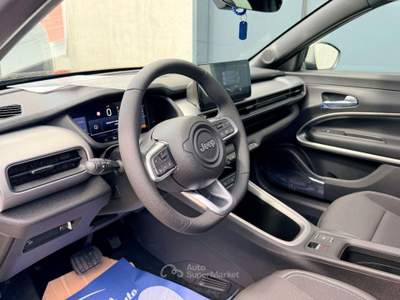 Jeep Avenger 1.2 Turbo 110 CV MHEV Summit Grigio usata Sant'Anastasia