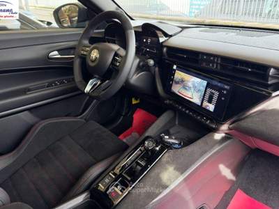 Alfa Romeo Junior 1.2 136 CV Hybrid eDCT6 Speciale Nero usata Sant'Anastasia