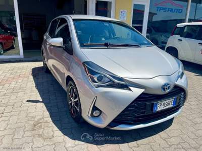 Toyota Yaris Yaris 1.5 Hybrid 5p. Active Argento usata Sesto Fiorentino