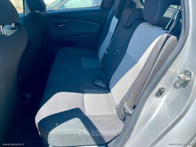 Toyota Yaris Yaris 1.5 Hybrid 5p. Active Argento usata Sesto Fiorentino