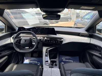Peugeot 3008  1.2 hybrid Allure 145cv e-dcs6 Nero usata Sant'Anastasia