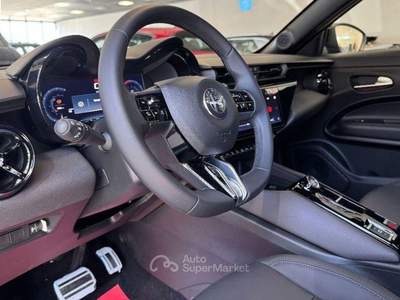 Alfa Romeo Junior 1.2 136 CV Hybrid eDCT6 Speciale Bianco usata Sant'Anastasia
