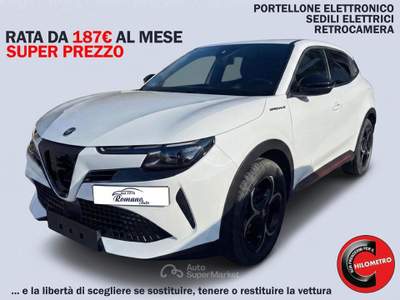 Alfa Romeo Junior 1.2 136 CV Hybrid eDCT6 Speciale Bianco usata Sant'Anastasia