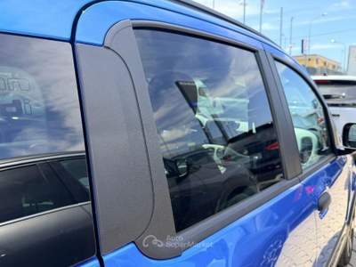 Fiat Panda Pandina 1.0 firefly hybrid 70cv Blu/Azzurro usata Sant'Anastasia