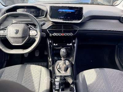 Peugeot 208  1.2 puretech Allure 100cv Grigio usata Sant'Anastasia