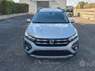 Dacia Jogger 100 CV 5 posti Extreme Up usata FERRARA
