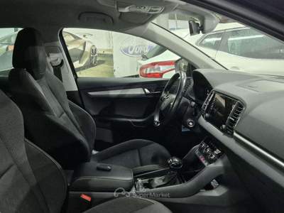 Skoda Karoq 2.0 TDI EVO SCR 115 CV DSG SportL. Nero usata Villaricca