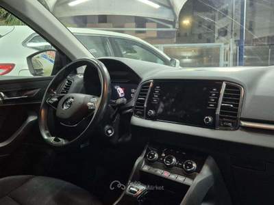 Skoda Karoq 2.0 TDI EVO SCR 115 CV DSG SportL. Nero usata Villaricca