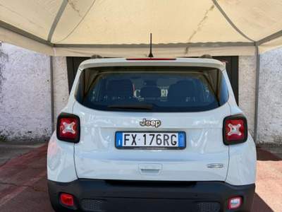 Jeep Renegade 1.6 Mjt DDCT 120CV S Bianco usata Formia