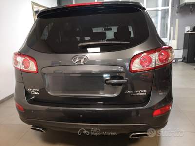 Hyundai Santamo Santa Fe 2.0 CRDi 4WD Comfort usata BORGARO TORINESE