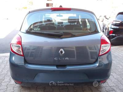 Renault Clio 5 Porte Clio 5p 1.2 tce Luxe 100cv usata Ribera