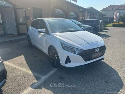 Hyundai i20 i20 1.2 MPI MT Bose NEOPATENTATI Bianco usata Villanova Canavese