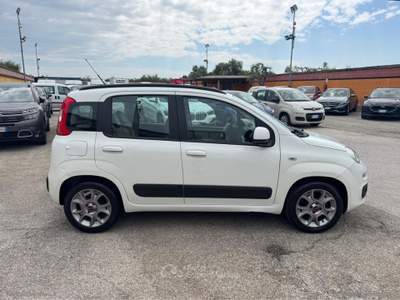 Fiat Panda PANDA LOUNGE 1.2 69CV GPL Bianco usata Bari