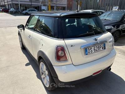 MINI Cooper 1.6 120cv usata Cento