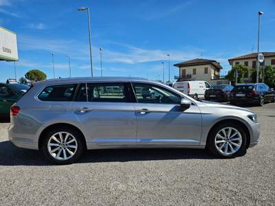 Volkswagen Passat 2.0 tdi Business 150cv dsg Argento usata San Stino di Livenza
