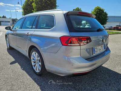 Volkswagen Passat 2.0 tdi Business 150cv dsg Argento usata San Stino di Livenza