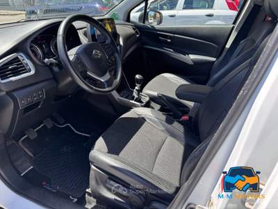 Suzuki S-Cross 1.4h Top 2wd 129cv Bianco usata Roma