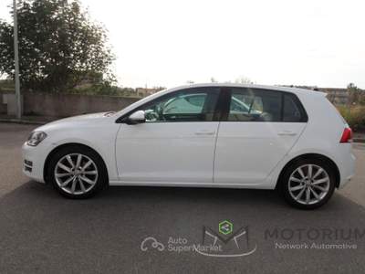 Volkswagen Golf Golf 5p 1.6 tdi (btdi) Highline 110cv usata Oristano