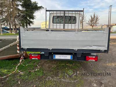 Iveco Daily 35 C13 d.cab. p.xl. Bianco usata San Giorgio del Sannio