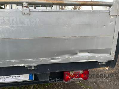 Iveco Daily 35 C13 d.cab. p.xl. Bianco usata San Giorgio del Sannio